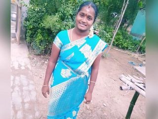 Indian wife delves into her sensuality in a heated recording