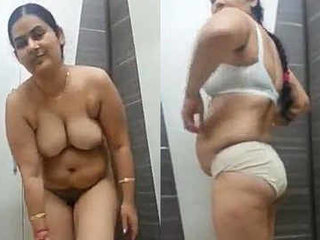 Fresh video of aroused Punjabi wife pleasuring herself