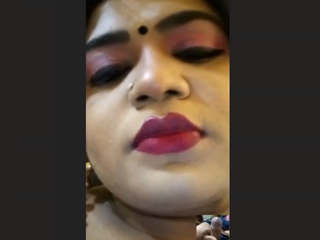 Arousing Indian wife pleasuring herself on a video chat