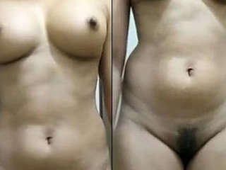 Indian babe bares all for her guy friend