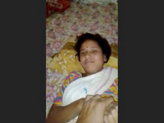 Elder Indian women with unshaven genitalia receive internal ejaculation