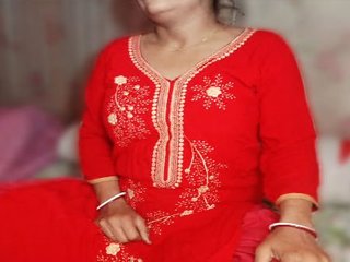 Indian lovers from Bengal engage in sexual intercourse
