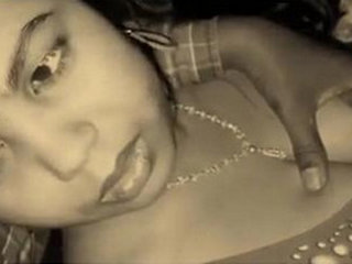 Married Indian woman experiences pleasure