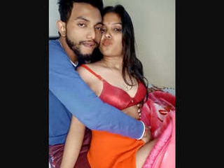 Indian college beauty Mahi's sensual performance