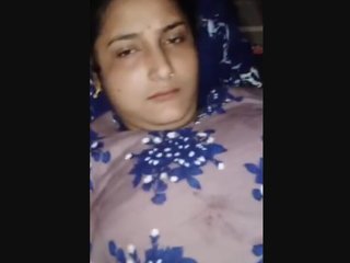 Bhabi and Boudi in a steamy threesome with Muslim guy