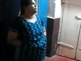 Naughty bhabhi spies on her neighbor