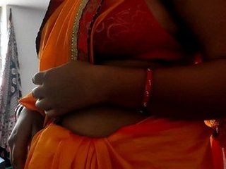 Indian MILF and son's steamy XXX video