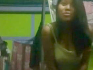 Naked Boro girl pleases her lover with a sensual video