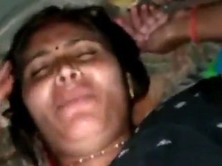Bhabhi gets fucked by a mature man