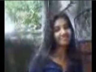 Teen girl from Maratha gets fucked in the open