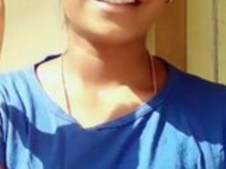 Braless Tamil girl's nipple on display in TikTok video