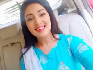 Indian babe reveals her breasts for the first time with a beautiful face