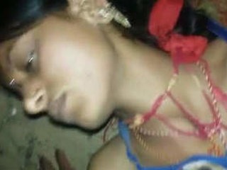 Indian bhabi gets anal fucked by Huubi in new video