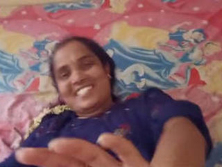 Indian wife gets fucked by her husband in a steamy video