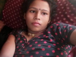 Watch a young Desi girl show off her sexy pussy in a village video