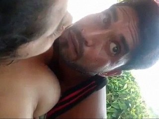 Desi couple from Bhopal enjoys outdoor sex in chudai video