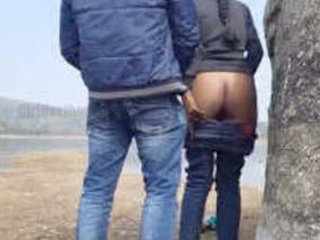 Desi couple's passionate romance in the street