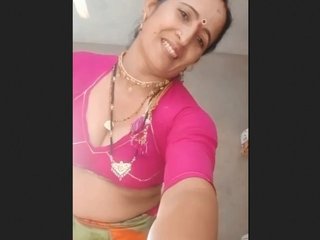 Watch aunty's nude selfie videos and get turned on