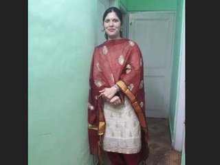 Masturbation video of aunty from India