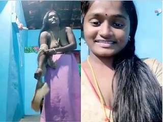 Tamil bhabhi unleashes her lust in exclusive video