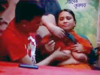 Horny Desi lovers enjoy steamy fun in juice shop