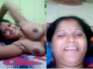 Exclusive video of a hot Indian bhabhi flaunting her big boobs