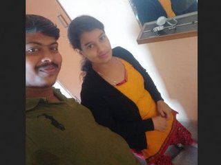 Kannada girl gets fucked in Oyo bedroom