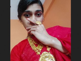 Gurudev and Biggboss indulge in friend-wife action