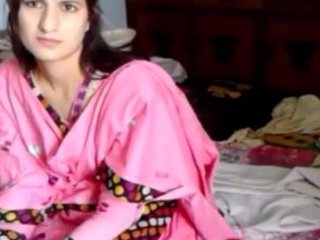 Pakistani XXX scandal: Desi couple's steamy video