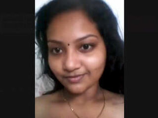 Tamil cutie reveals her body on webcam