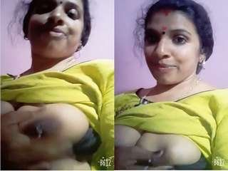 College girl's MMS with her boyfriend's sister
