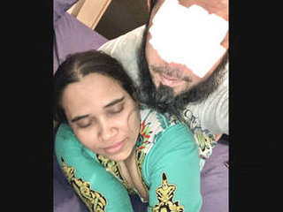 Bhabhi's Handsjob and Fucking Updates: A Sensual Video for Lovers of Erotic Content
