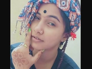 Watch Trisha Kar Madhu's Bhojpuri MMS in Full HD with No Watermarks
