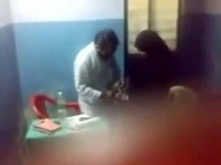 Pakistani doctor performs on camera