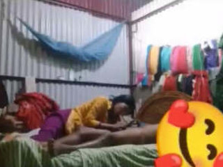 Indian bhabi gets pounded by her lover