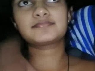 Desi Bhabi's friend gets her face rubbed by another woman in a spy video