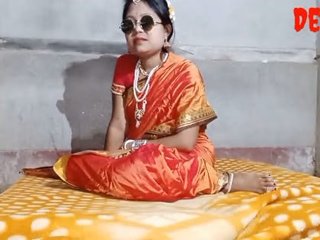 Desi newlyweds' intense sex in the village
