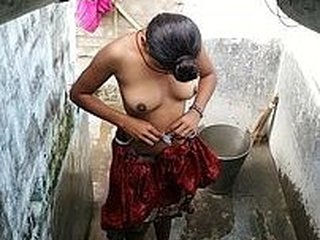Indian babe indulges in shower fun solo